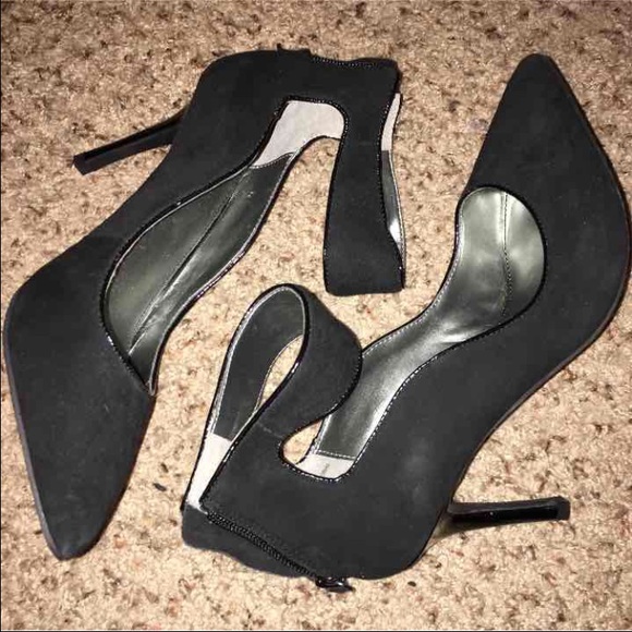 Levity Pumps - image 1