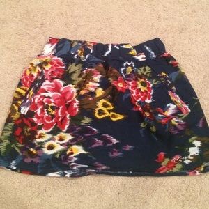 Hollister Floral skirt