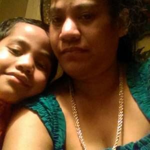 Meet your Posher, Sharon