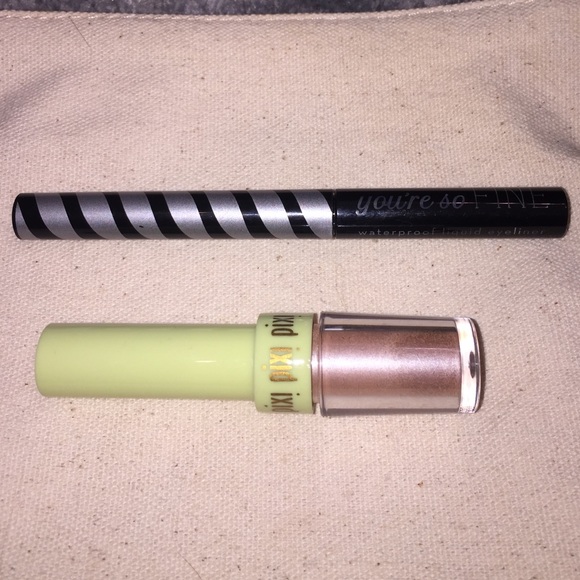 Makeup Bundle! - Picture 4 of 4