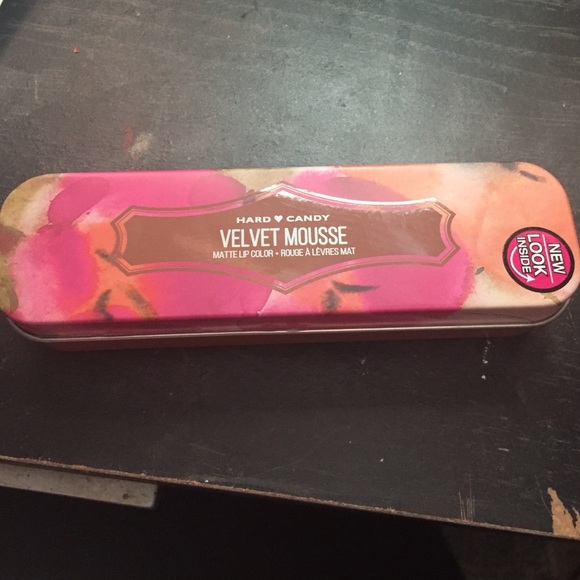 Hard candy velvet mousse matte lip color - Picture 1 of 3