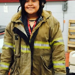 Meet your Posher, Alma