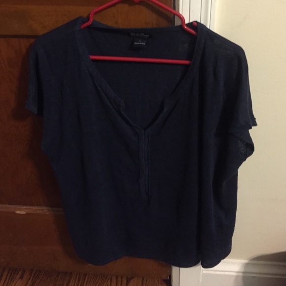 Navy blue top