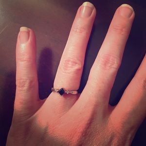 Gorgeous Sapphire and diamond accent ring