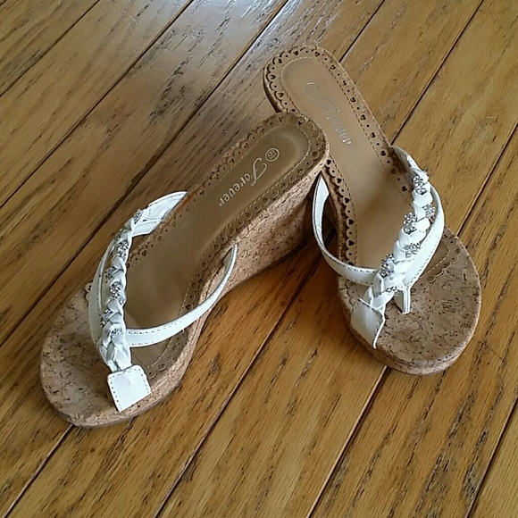 🔻FINAL PRICE DROP🔻Forever Platform Wedge Slides