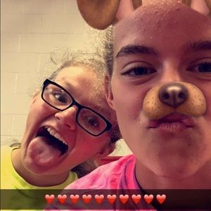 Meet your Posher, Laena