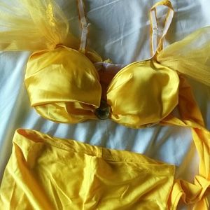 2 Peice Princess Belle outfit.