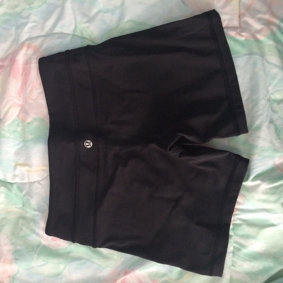 Lululemon Boogie shorts