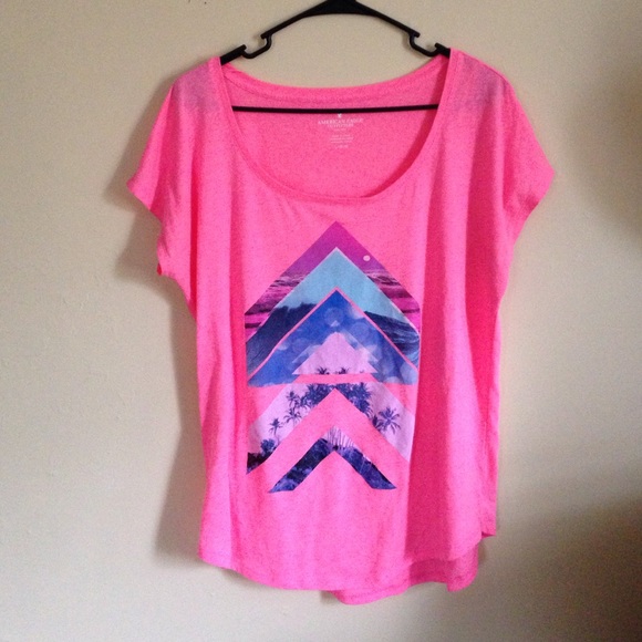 AE Graphic Tee - Picture 1 of 3