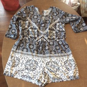 Black and white patterned romper