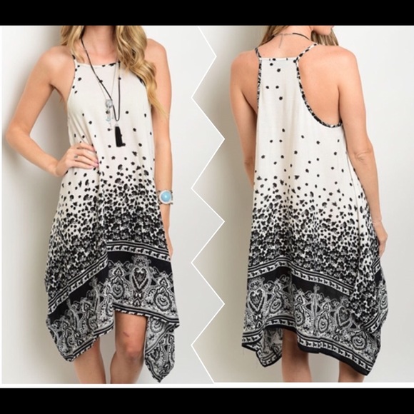 🌸🎀🌺Black and White Dress🌺🎊🌸