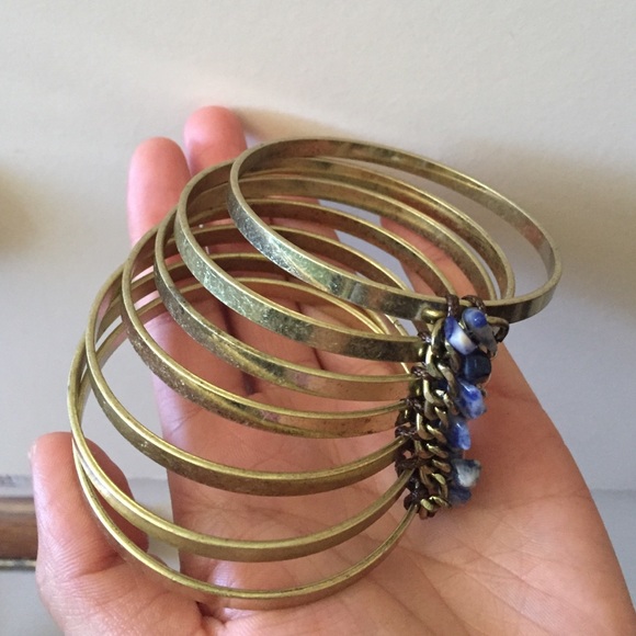 Multiple bangle bracelet - Picture 2 of 4