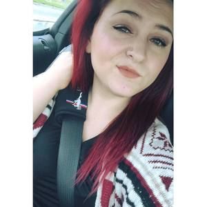 Meet your Posher, Katelyn