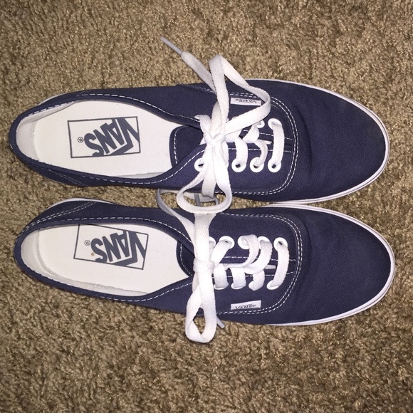 NAVY BLUE VANS
