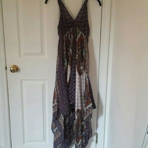 Airy and flowy patterned dress