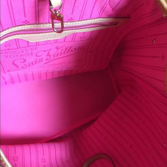 ❌SOLD❌LOuis Vuitton Neverfull Roses - Picture 3 of 4