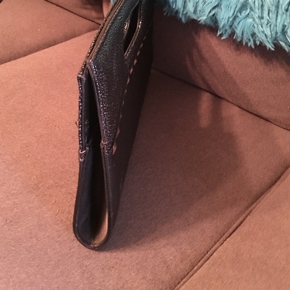 Black clutch with studded detail - Picture 2 of 3