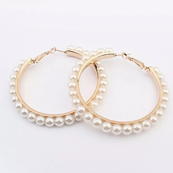 Jewelry - Fashion earrings