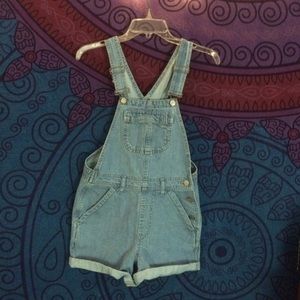 adorable jean overalls!!
