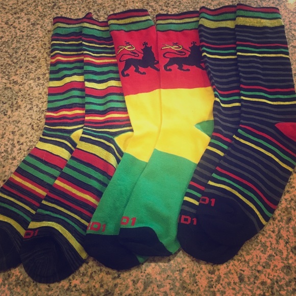 Knee high rasta socks!