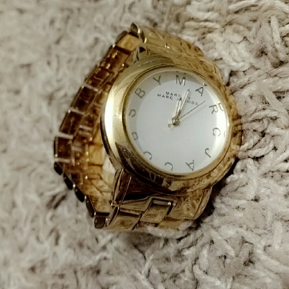 Marc Jacobs women's watch - GOLD
