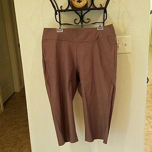 SALE***Capris Wide waistband Polyester Spandex