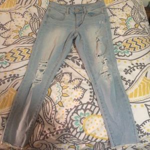 American Eagle Light Wash Crop Jeggings