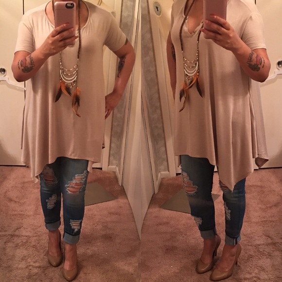 🎈2/$35 SALE- Short Sleeve Tunic - Picture 4 of 4