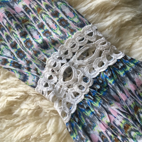 Colorful Dress - Picture 2 of 4