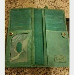 Fossil wallet