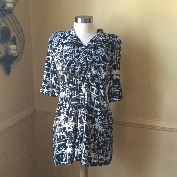 ALFANI Ruffled Front Tunic