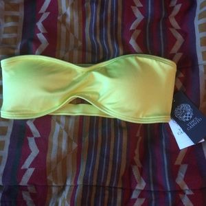 Vince Camuto bathing suit top new with tags sz xs