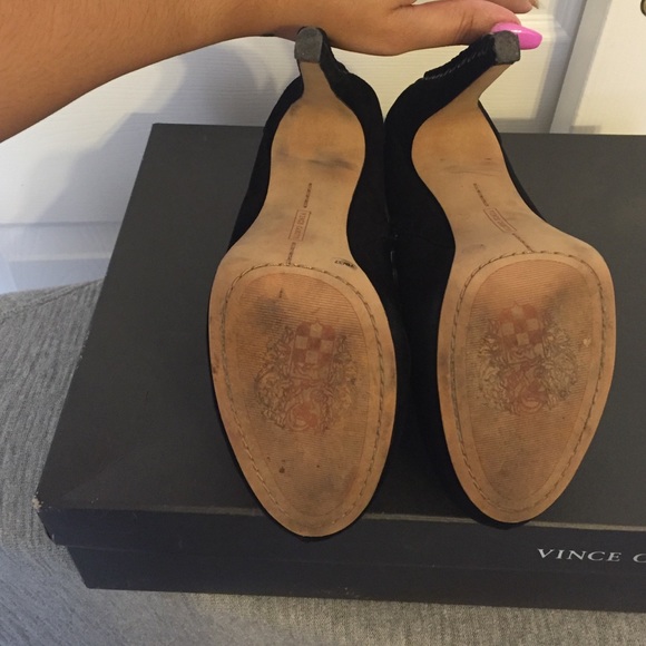 Vince Camuto suede booties💛ankle boots - Picture 4 of 4