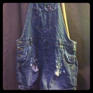 Cute denim overall shorts great condition.