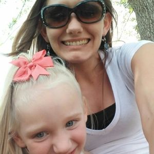 Meet your Posher, Deanna