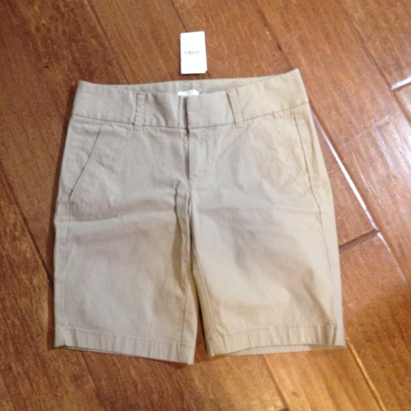 J.Crew size 00 khaki Bermuda shorts