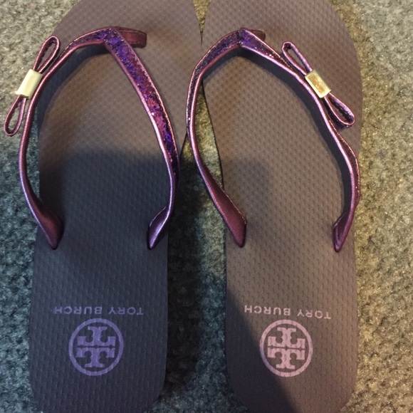 Tory burch flip flops