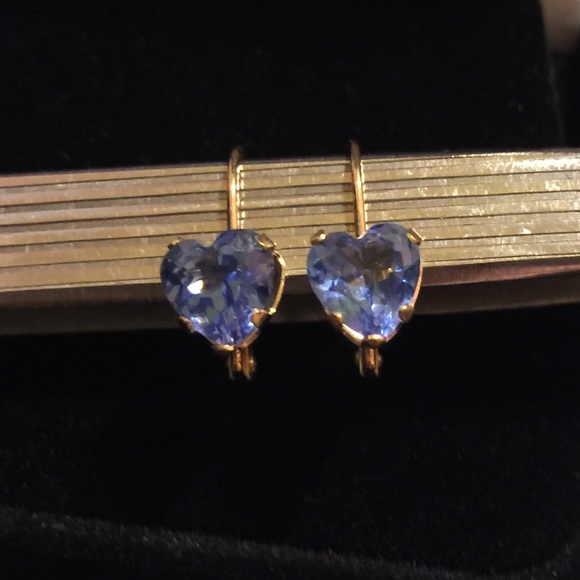 Tanzanite Dreams Jewelry - PRICE DROP ✨🌹✨Hear Lab Created Tanzanites
