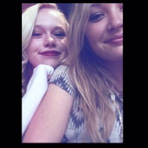 Meet your Posher, Hailey