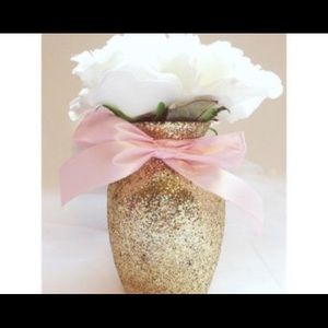 Meet your Posher, Dinora