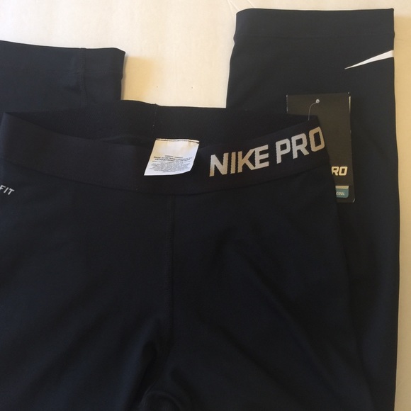 Nike Pro Capris - Picture 4 of 4