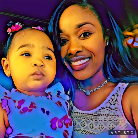 Meet your Posher, Tamra - Picture 3 of 4