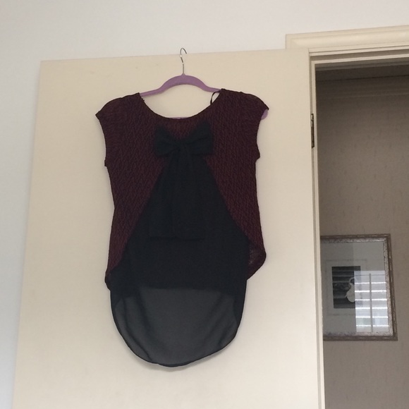 Top - Picture 2 of 2