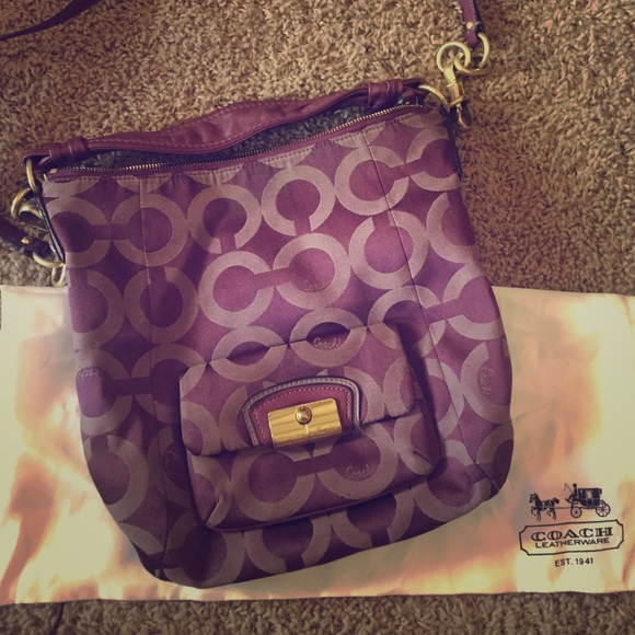 Perfect for summer Purple Coach cross body! - Picture 1 of 4