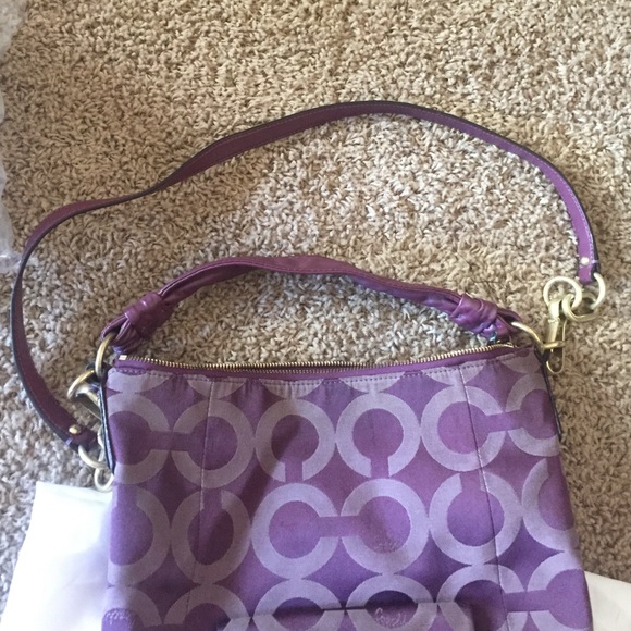 Perfect for summer Purple Coach cross body! - Picture 2 of 4