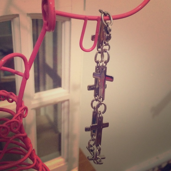 Sterling silver cross bracelet