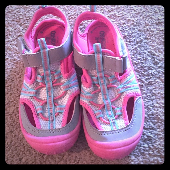 Girls OshKosh summer shoes