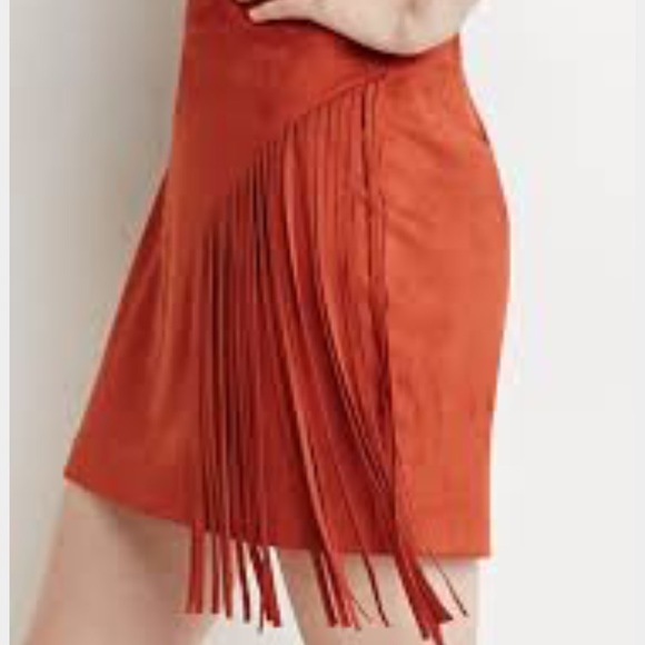 Forever 21 BLACK suede skirt - Picture 3 of 4