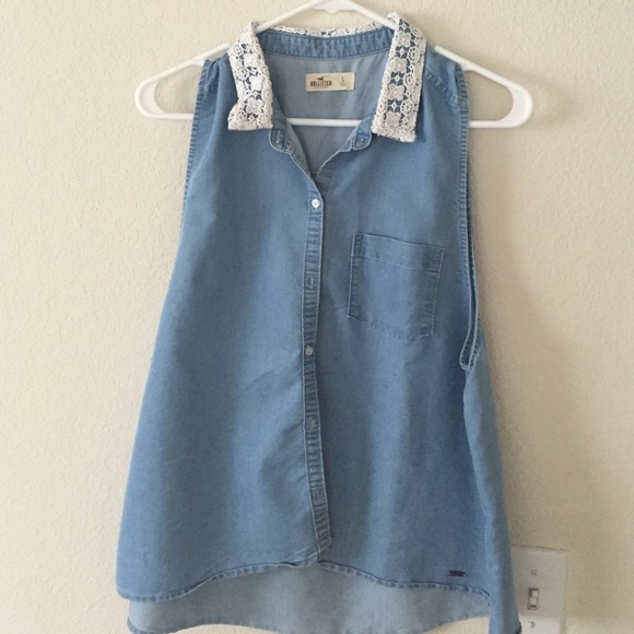 Denim sleeveless Button up