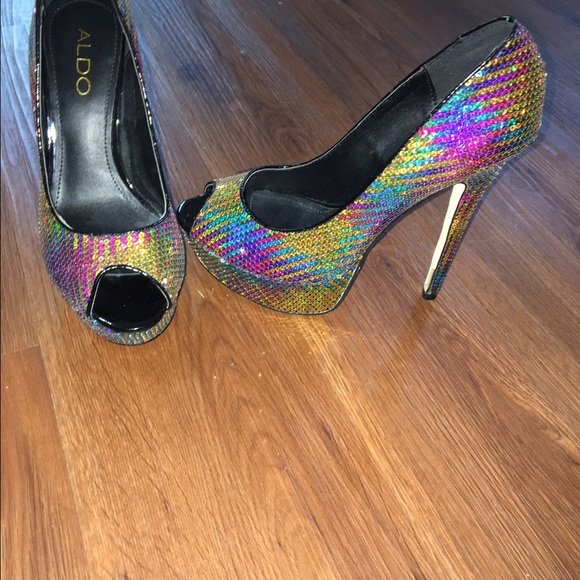 Aldo Pump - Picture 2 of 4